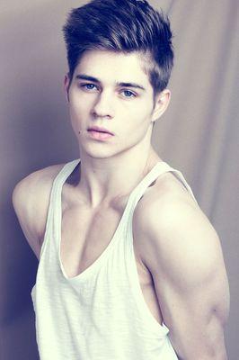 iaentonio's profile picture. 