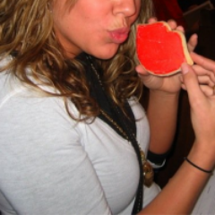 tinderlipsinkc's profile picture. i want to post a pick up line everyday for a year, music, jokes, ridiculous stories, shameful nights, and sex