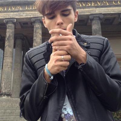 gregrpgbgw's profile picture. jui un loup garou donc faites attention à vous:ppp