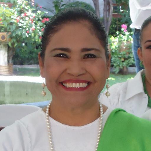 Candidata a la Diputación Federal por el Distrito 01, María Larios Cano