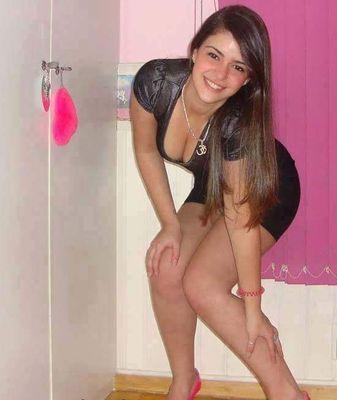 yarechaiz's profile picture. hay más felicidad en dar q recibir()()()()()()()()()(