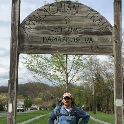 Dad, husband, hiker. VP @DirectEdgeGOP, 4x @KYGOP alum.