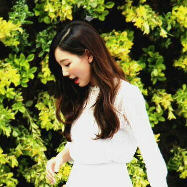 follow my 1st acc @qtsjng . this is just lock urname