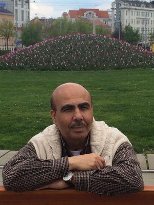 Former Lecturer in Kabul University,Headof  of a Histology Lab.in Vienna, Studied http://t.co/xPbnoaBSu6 in Budapest