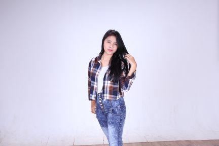 dindakrisi's profile picture. fb: Dinda krisi monika | Line ID :dinda krisi m 
Ig dinda krisi follow yah langsung follback