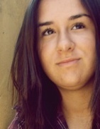 Sou sempre a mesma, mas me reinvento a cada dia, a cada momento.