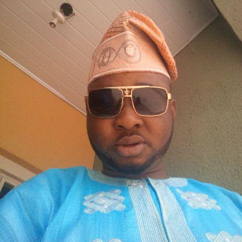 abayommystidelo's profile picture. Linguist and a civil servanrt with d FG.Of Nig.A graduate of Russian Lang.&Philosophy,+ Masters in public and Int.AffaiRs+ a Diplom is Public Rels.