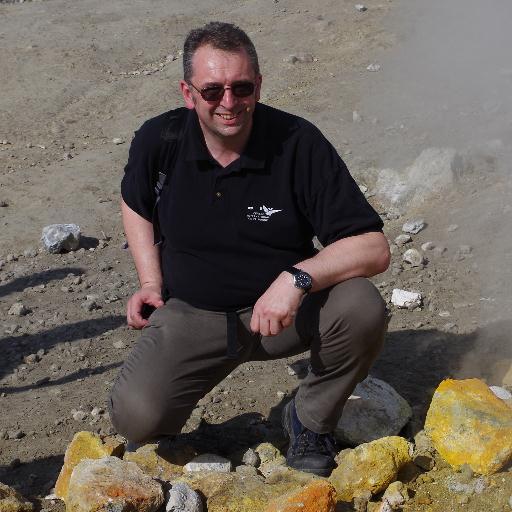 Interested in geology, palaeontology & geoscience education.  Careers Leader & teacher of Geology & Computer Science.  Half German - Proudly support the EU