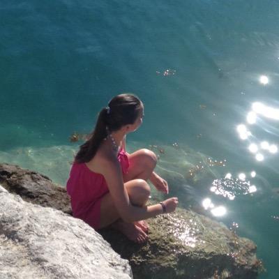 misspea11's profile picture. Holly & Tara