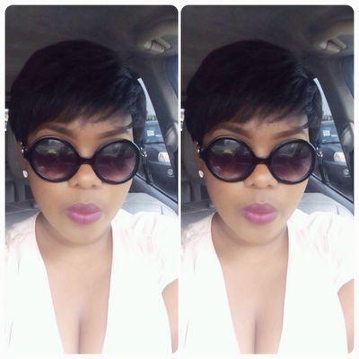 superbamby's profile picture. Mon Dieu et Ma famille is numero uno!I probably L♥vع more than I shud n laugh louder than most p'pl do...c'est moi!hate me or L♥vع me :p