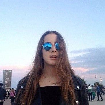 Я - последний человек, который будет счастлив на этой планете.
А точнее, не будет никогда.