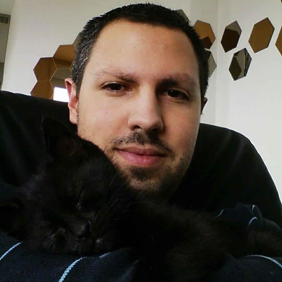 jerome_jesse's profile picture. Développeur web et mobile au Luxembourg. Fan de High-Tech.