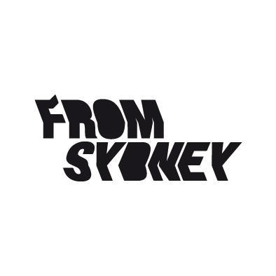 We are a global creative media dedicated to the relationship between brands and artists.