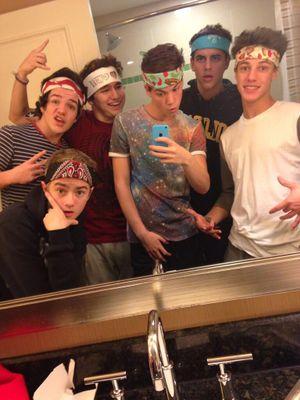 mendesfthaniff's profile picture. SHAWN 12/09/15
JACK&JACK 06/11/15
MAGCON 12/06/16