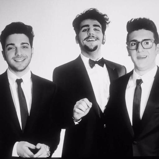 Por que para mi la música es el habla del alma, la poesía la carta del corazón y los sueños simplemente metas BTS,IL VOLO Y MEDICINA SON MIS AMORES