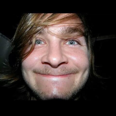 eclay0919's profile picture. 