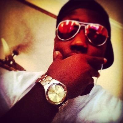 Blavk.
Living life 4⃣ the 90's And gram's plus ++ 4⃣ da. Niggas in da sky