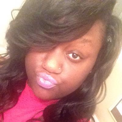 _lOViNMY2's profile picture. 