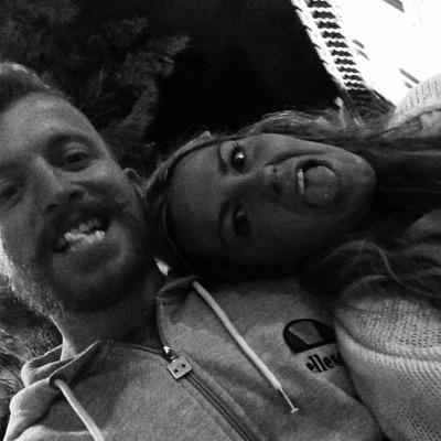 catalinallom15's profile picture. Make love not war