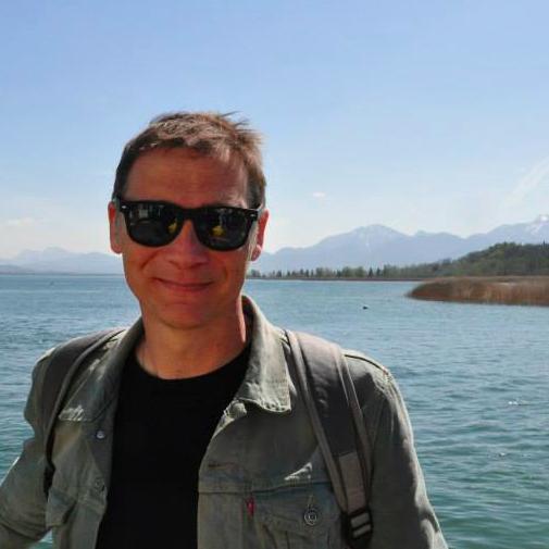 Creative director, vagabond. Author of Generation Creation. A force for good. Dépayser. https://t.co/uwIc7GfA9O