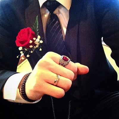 THAT_KiiD_MIKE's profile picture. Suits. Watches. Basketball. Friends.