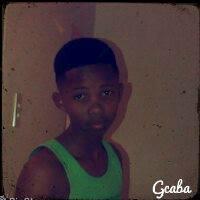 I'm a chilled guy, who plays Rugby and soccer. And I'm also a huge HipHop/Rap fan _Follow Me I'll Follow Back_