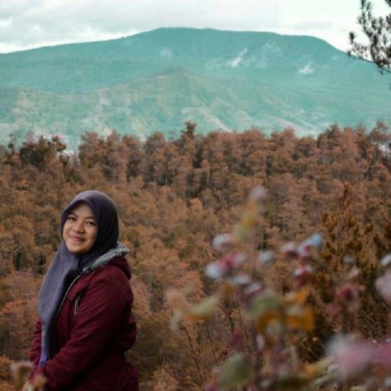 desincim's profile picture. Alloh dulu,Alloh lagi,Alloh terus |#InspirasiMM |Muda Mulia #6 |sentra inspira♥|@GreatMuslimahID |@farmasiunfari13