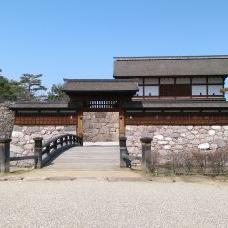 上総介 (@togakusiuzuraya) / X