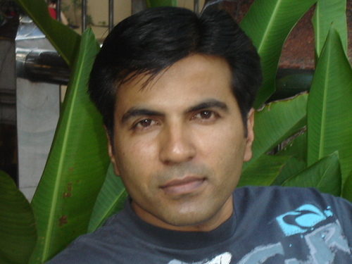IT sales professional, Libran, moderate views