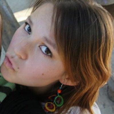 Yo si tengo Tinder y no me da pena decir que nos conocimos ahi!!!