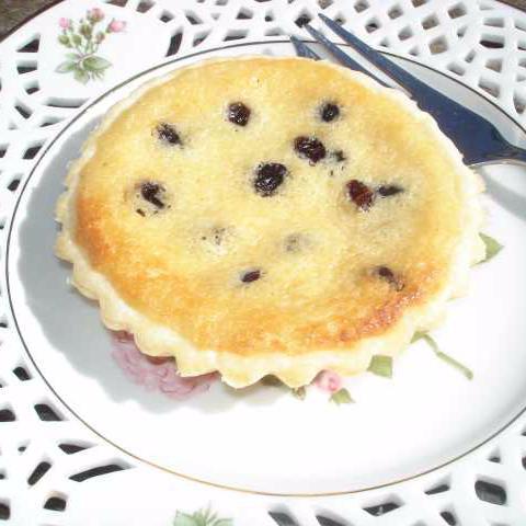 Doing my bit to keep British baking traditions alive. British home baker, food blogger, recipe writer. Reviving British food heritage one bake at a time.