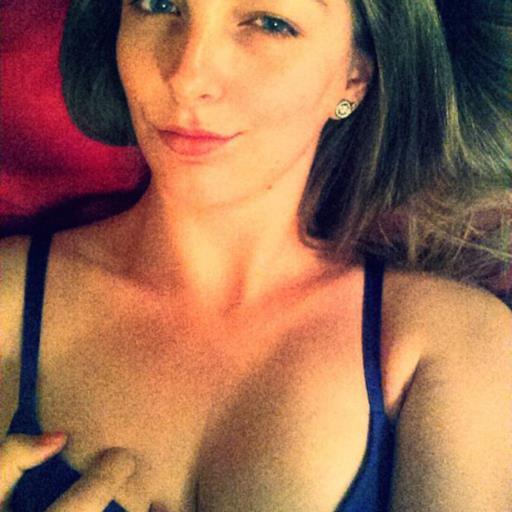 Secretary Sex Selfie - Sexy Emma (@emmasexy18) | Twitter