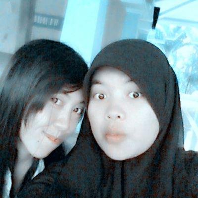 renidwif25's profile picture. 