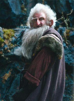 Hijo de Fundin y señor de Moria. Consejero de Thorin escudo de roble y miembro importante de su compañia #MER