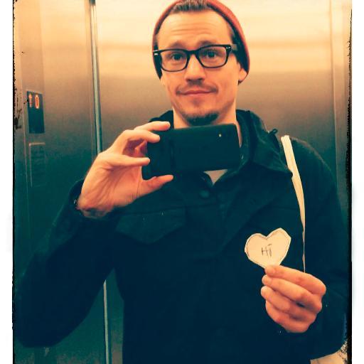 Team Lead by day, Hipster at night. Random stuff about parenting, feminism, vegan Food and Live Coding.