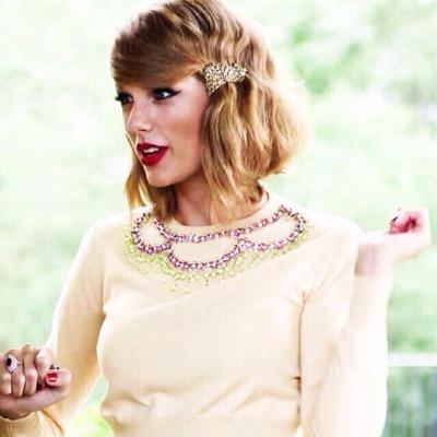 sparksflyforRED's profile picture. backup for @lnWildestDreams