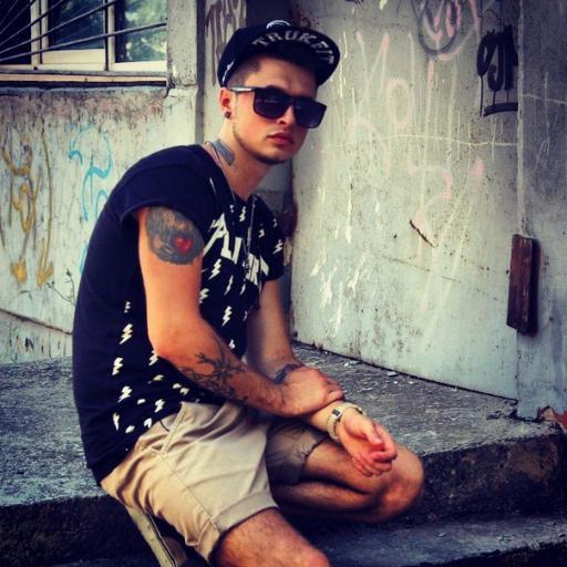 JDiss_music's profile picture. http://t.co/2HSkQxAXYk
http://t.co/7rQJ6DFntn
http://t.co/EfaYBfpvmg