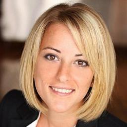 Candace A. Blunt is a strategic marketing specialist with more than twenty years’ experience in senior marketing and management roles across a range of industri