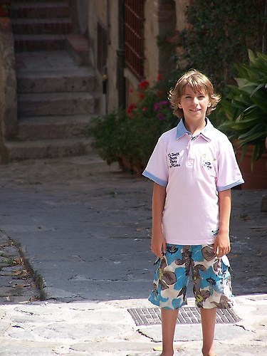 dedavey's profile picture. 