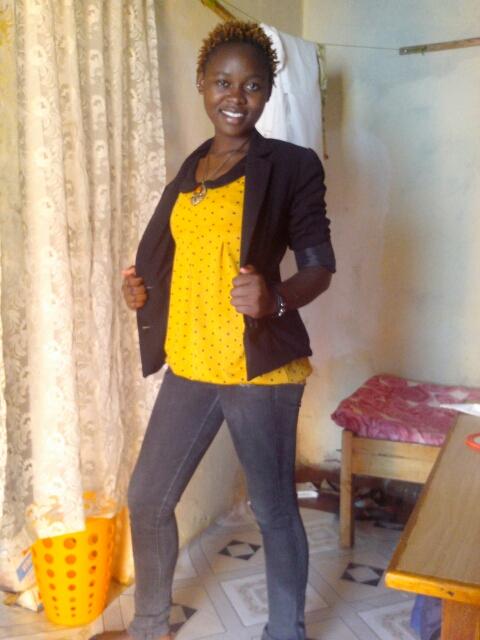 PerisNovala's profile picture. 