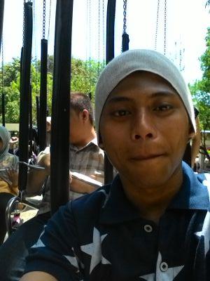 RizkyFahmiAzis1's profile picture. my name is Rizky_fahmi_Azis ,,