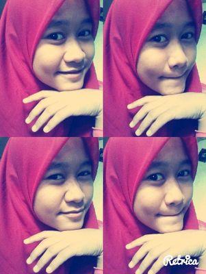 rizkar52's profile picture. 