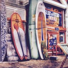 The surf shop on Brighton beach. Find us in the middle of the Piers. SUP Boards, Kayak Hire, Wakeboarding, Ringo Rides, Clothing and kit.