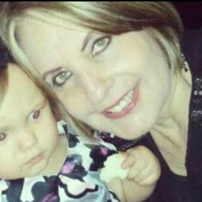 lesbia1952's profile picture. 