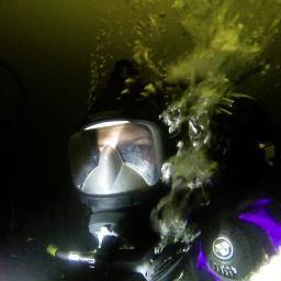 Marine biologist researching coral reefs & how they respond to stress, postdoc with @uni_copenhagen @MicroSensing lab, scientific diver, conservation advocate.