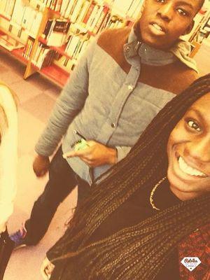 f7066e48bfd945e's profile picture. 