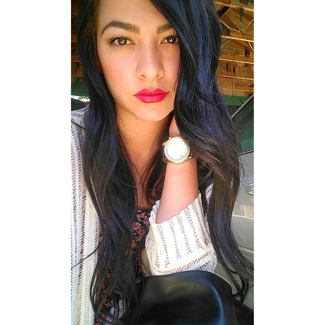 CerinaMcknight's profile picture. Making Money and Staying well Educated ✨