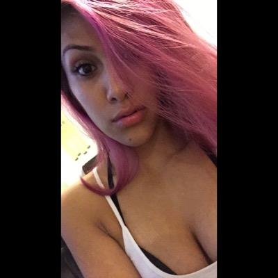 lovelyinpink2's profile picture. 