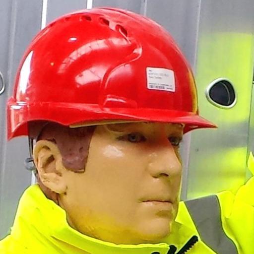 mannequinman_'s profile picture. Mannequin-man, the living mannequin/human statue as seen on ITV2's sketch show Glitchy, Louie Spence’s Showbusiness, Harry Hill's TV Burp, SmART and Tricky TV