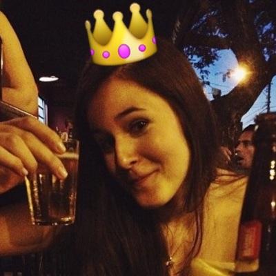 fernandesjulia's profile picture. não parece mas to sempre aqui